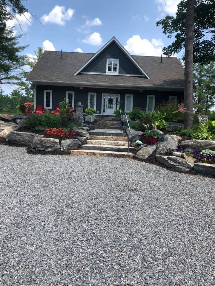 Gravenhurst landscaping and hardscaping projects in Muskoka