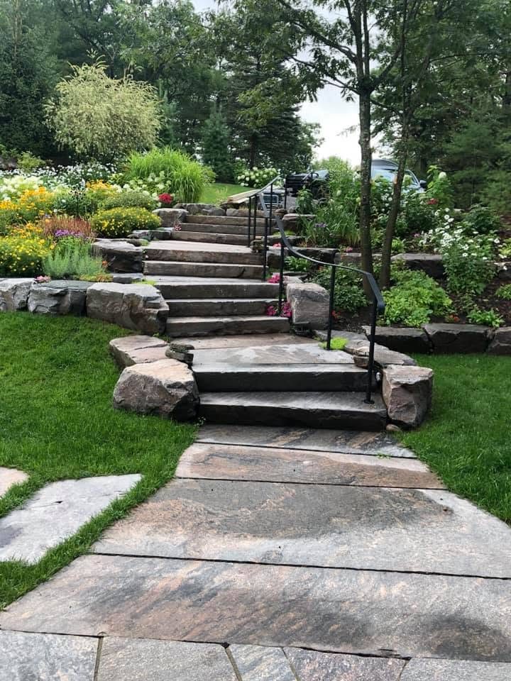 Muskoka Region landscaping and hardscaping projects in Muskoka